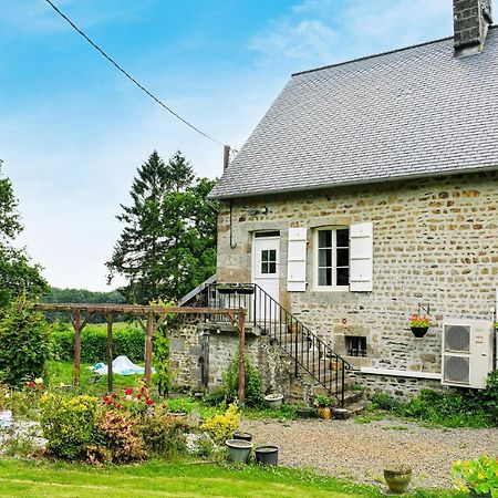 Awesome Home In Saint-Sever-Calvados With Kitchen Экстерьер фото